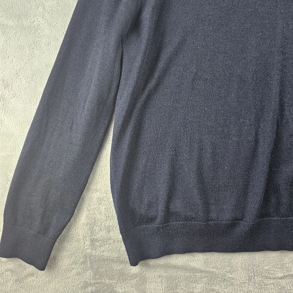 Banana Republic 100% Merino Wool Pullover V-Neck Sweater Mens Size Large